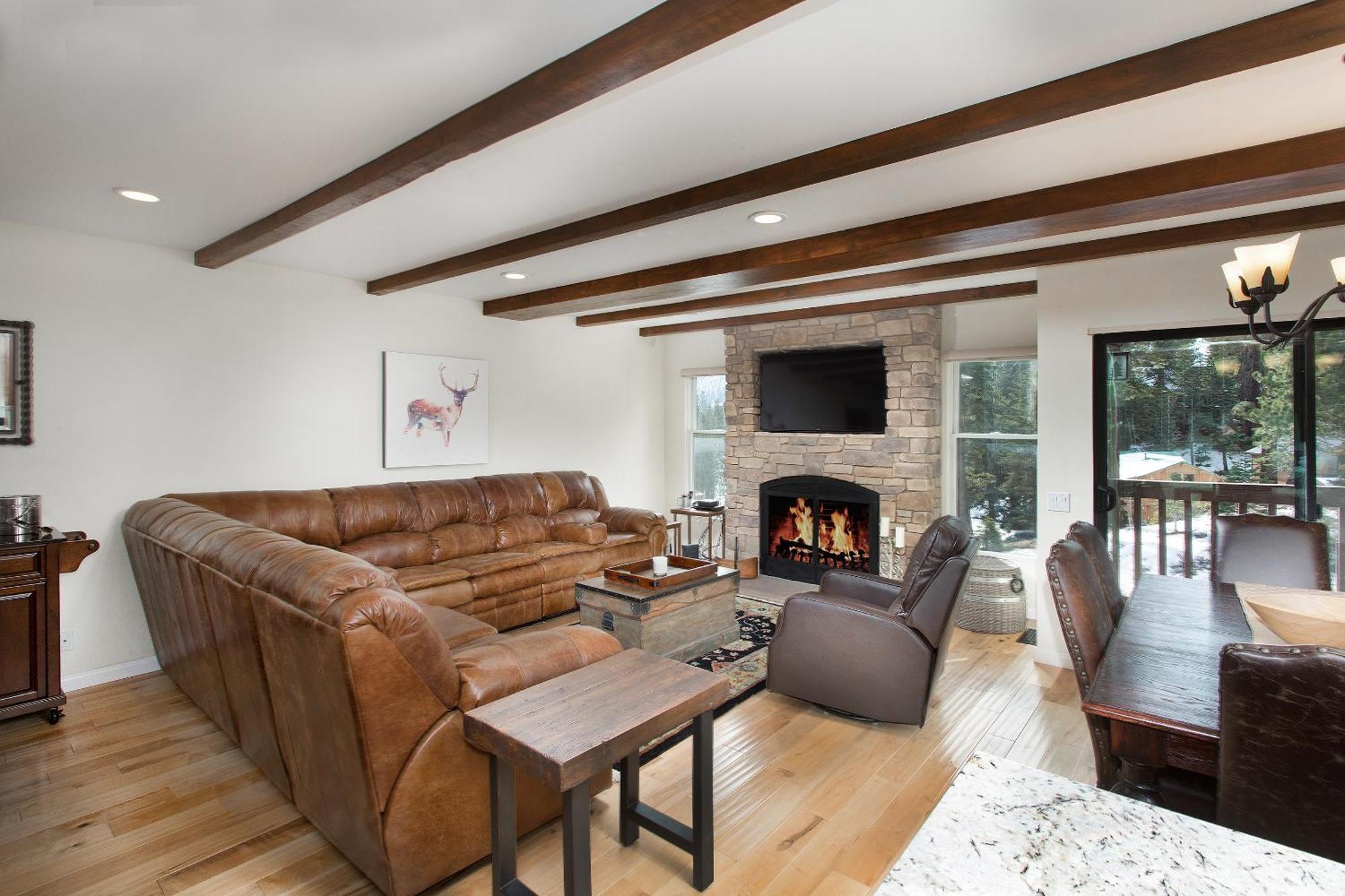 Val D'Isere At The Village By 101 Great Escapes Mammoth Lakes Room photo