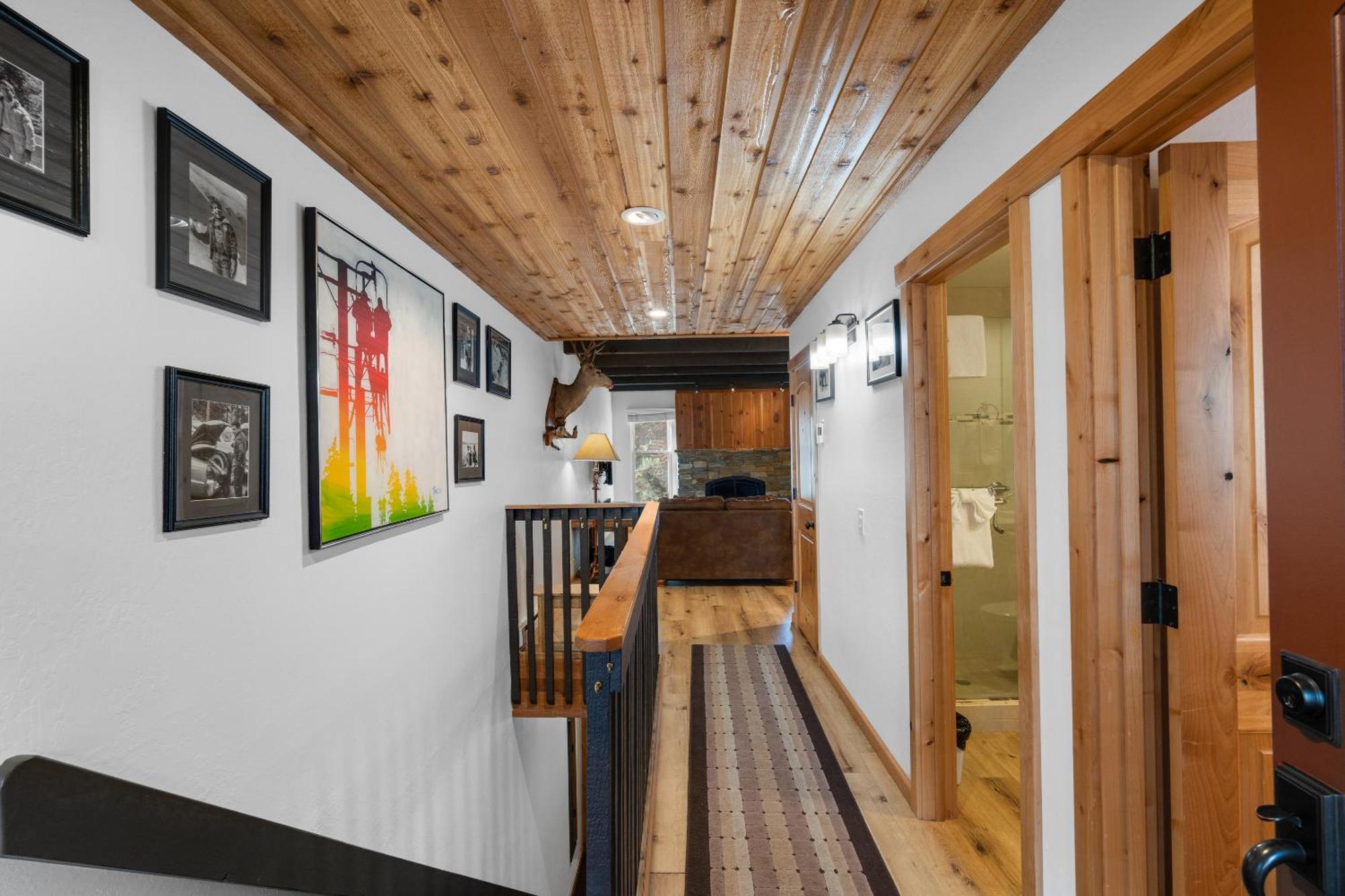 Val D'Isere At The Village By 101 Great Escapes Mammoth Lakes Room photo